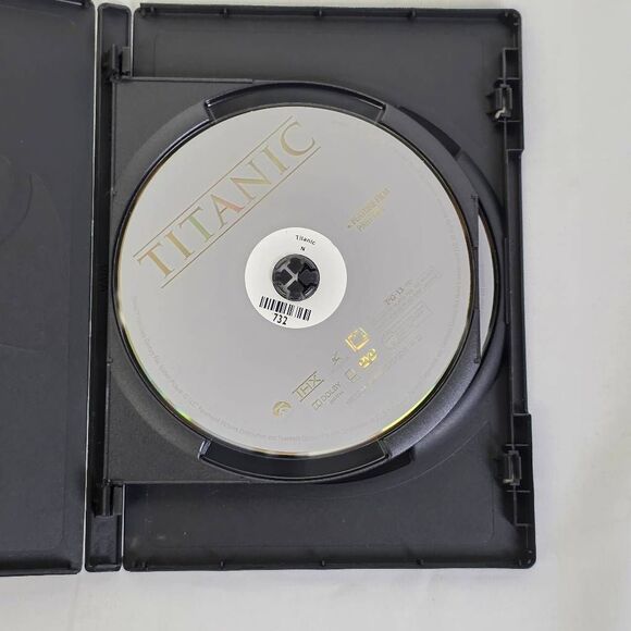 Titanic DVD James Cameron Leonardo DiCaprio Kate Winslet - Picture 2 of 4